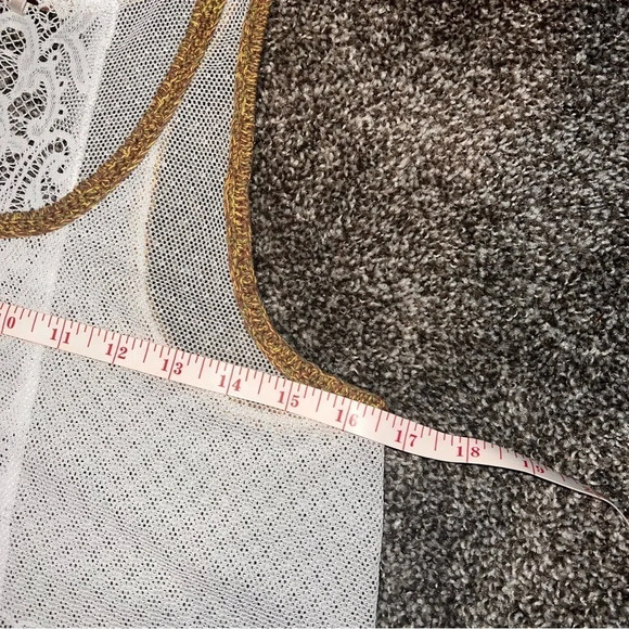 Free people Vintage Lace Tank Top with tweed style outline Size Medium ❤️ - Picture 8 of 8
